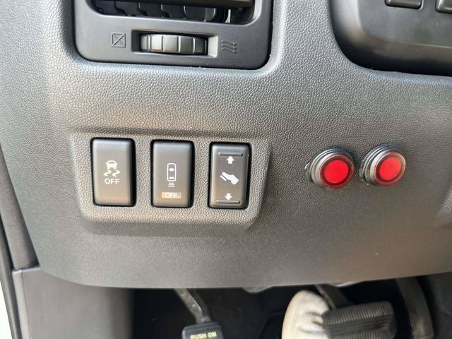 2013 Nissan Titan S