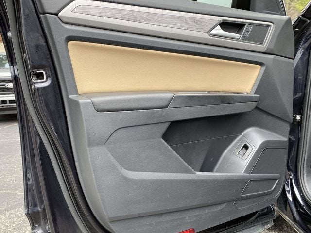 2020 Volkswagen Atlas Cross Sport 3.6L V6 SE w/Technology 4Motion