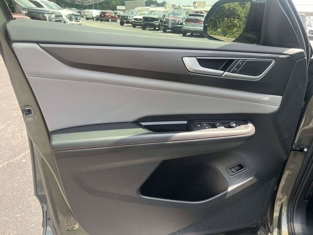 2024 Volkswagen Atlas 2.0T Peak Edition SE w/Technology