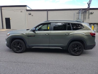2024 Volkswagen Atlas 2.0T Peak Edition SE w/Technology