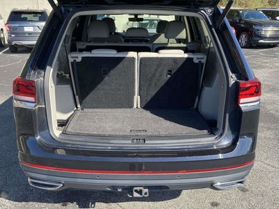 2022 Volkswagen Atlas 3.6L V6 SE w/Technology