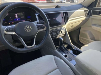 2022 Volkswagen Atlas 3.6L V6 SE w/Technology
