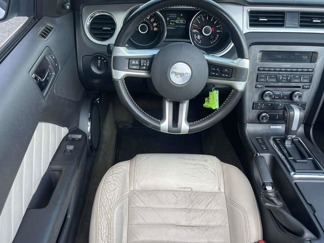 2014 Ford Mustang V6 Premium
