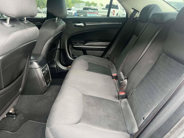 2019 Chrysler 300 Touring
