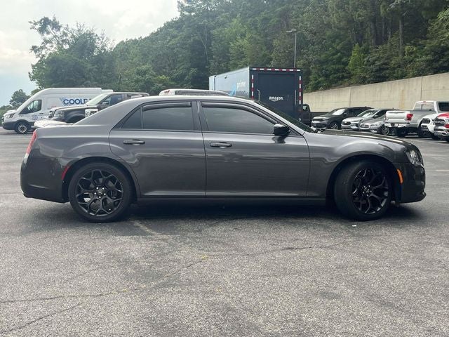 2019 Chrysler 300 Touring
