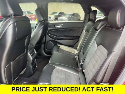 2022 Ford Edge ST Line