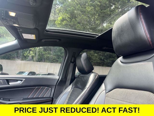 2022 Ford Edge ST Line