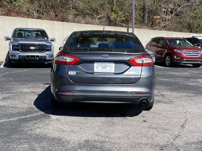 2015 Ford Fusion SE