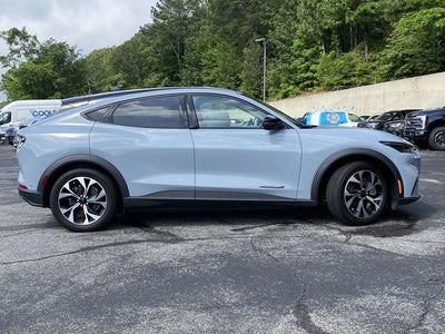2024 Ford Mustang Mach-E Select