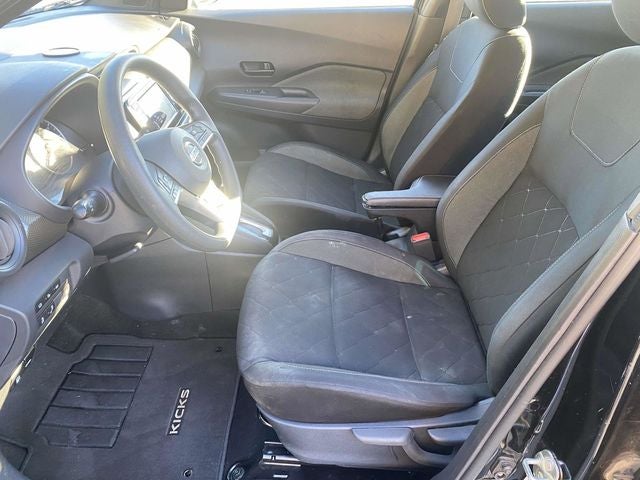 2020 Nissan Kicks S