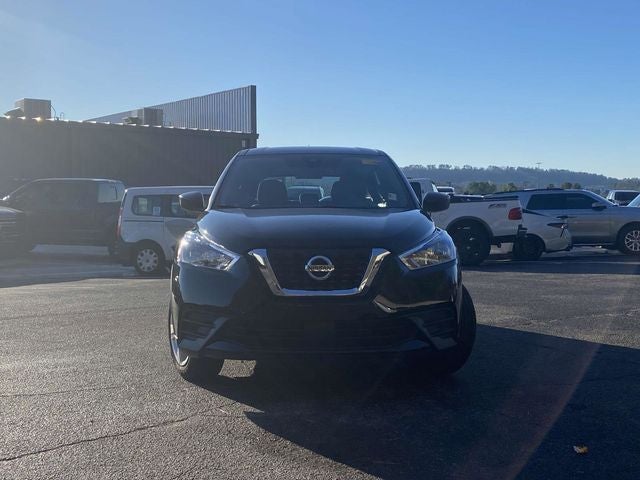 2020 Nissan Kicks S