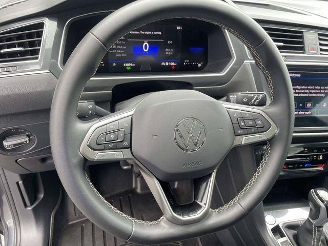 2023 Volkswagen Tiguan 2.0T SE