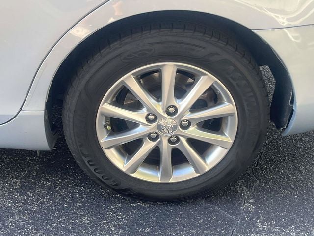 2010 Toyota Camry Hybrid Base