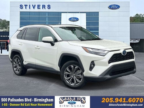 2022 Toyota RAV4 Hybrid XLE Premium
