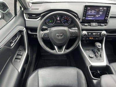 2022 Toyota RAV4 Hybrid XLE Premium