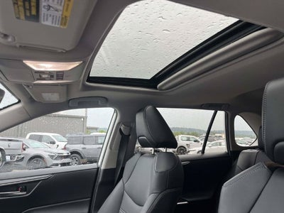 2022 Toyota RAV4 Hybrid XLE Premium
