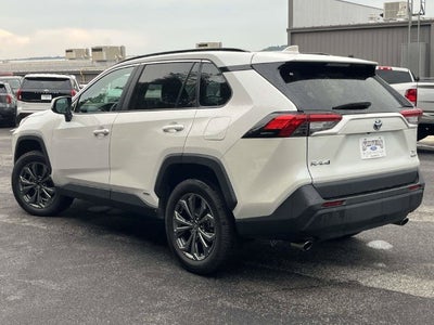 2022 Toyota RAV4 Hybrid XLE Premium