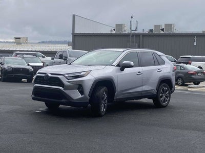 2022 Toyota RAV4 Hybrid XLE Premium