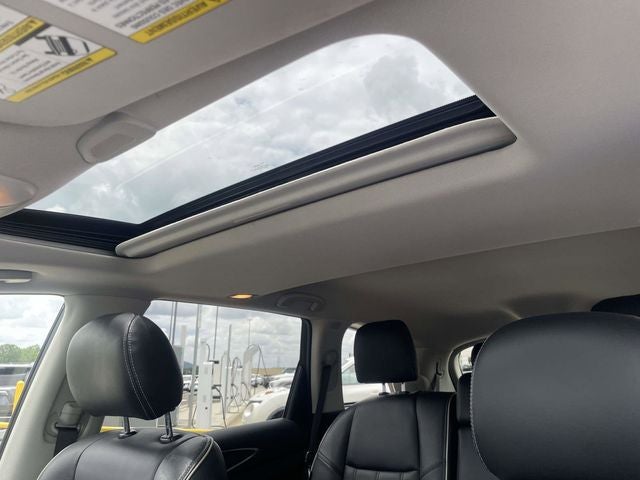 2019 INFINITI QX60 LUXE