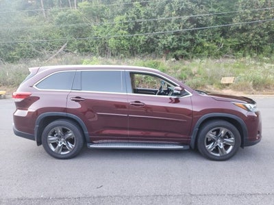 2017 Toyota Highlander Limited Platinum