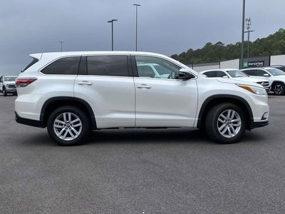 2016 Toyota Highlander LE V6