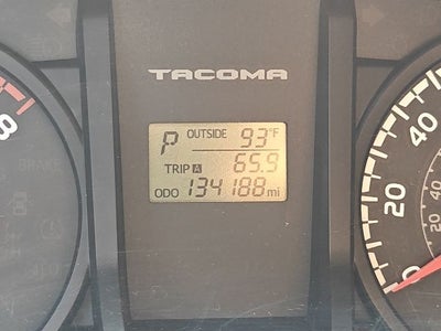 2017 Toyota Tacoma SR