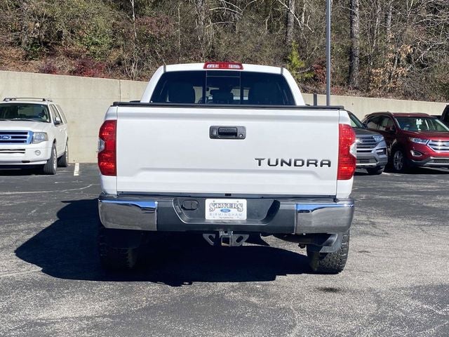 2018 Toyota Tundra SR5