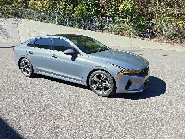 2022 Kia K5 EX