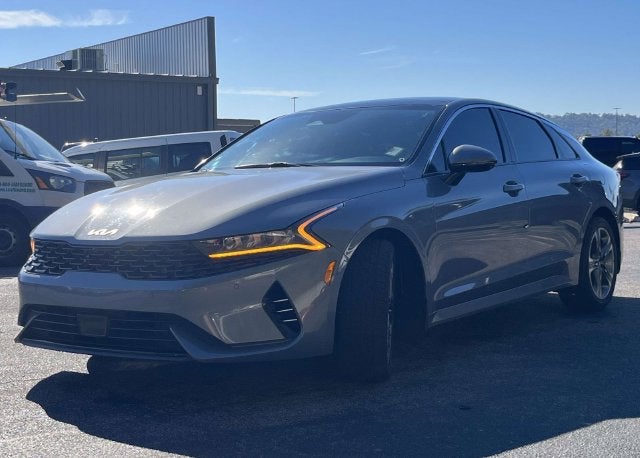 2022 Kia K5 EX