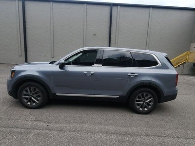 2023 Kia Telluride LX