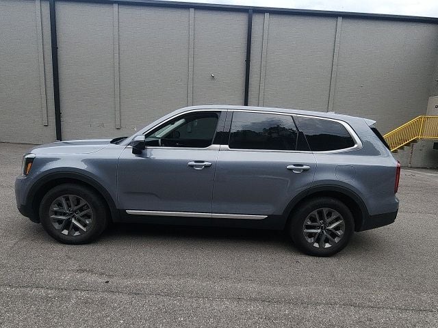 2023 Kia Telluride LX