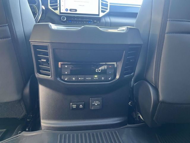 2025 Toyota Sequoia Platinum