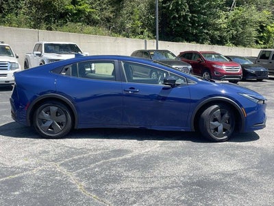 2024 Toyota Prius LE