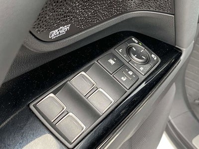 2025 Lexus LX 700h Luxury