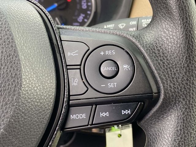 2020 Toyota RAV4 Hybrid LE