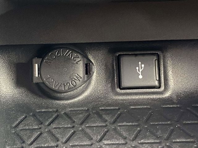 2020 Toyota RAV4 Hybrid LE