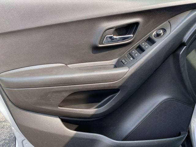 2021 Chevrolet Trax LS