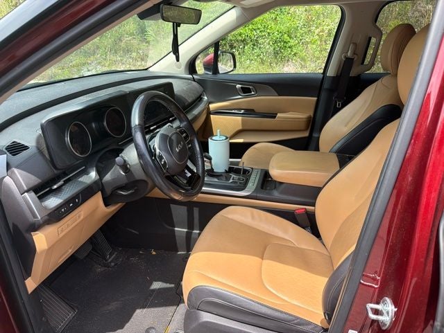 2023 Kia Carnival LX Seat Package