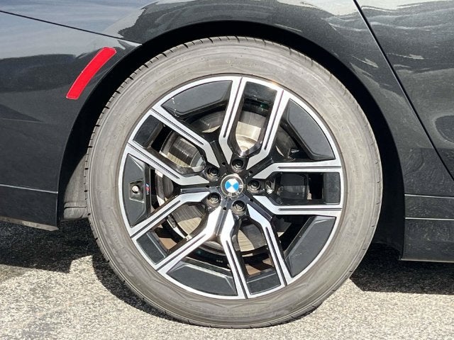2026 BMW 7 Series 740i