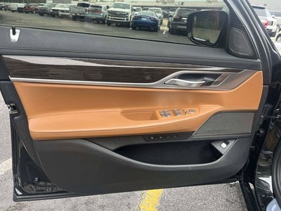 2021 BMW 7 Series 740i