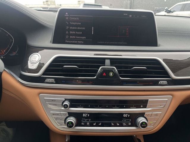 2021 BMW 7 Series 740i