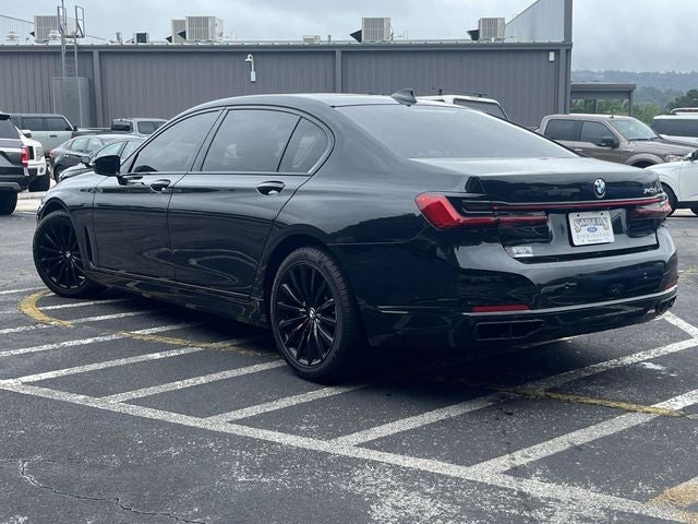 2021 BMW 7 Series 740i