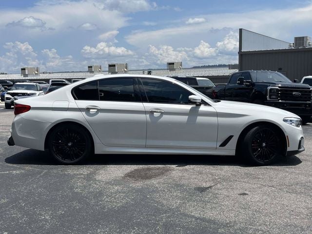2018 BMW 5 Series 540i