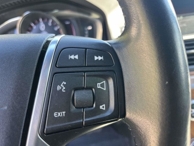 2016 Volvo XC60 T5 Drive-E Platinum