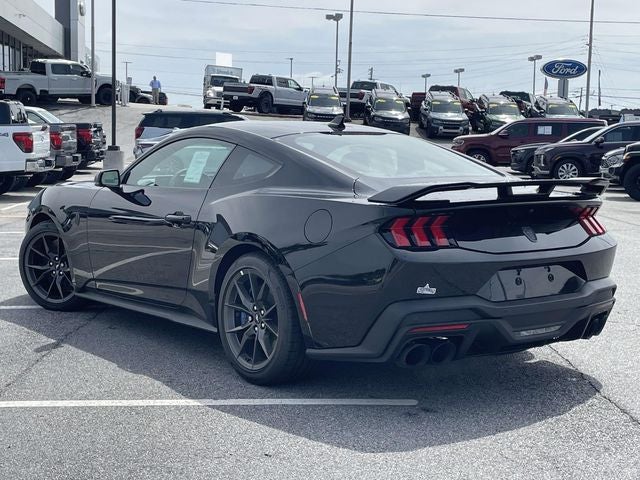 2026 Ford Mustang Dark Horse