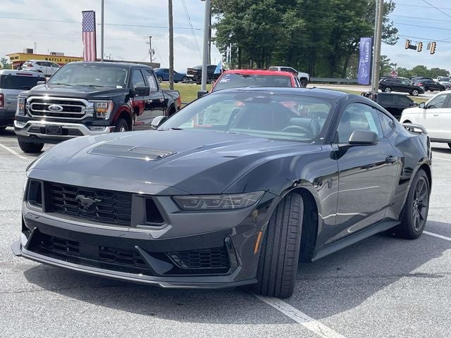 2026 Ford Mustang Dark Horse
