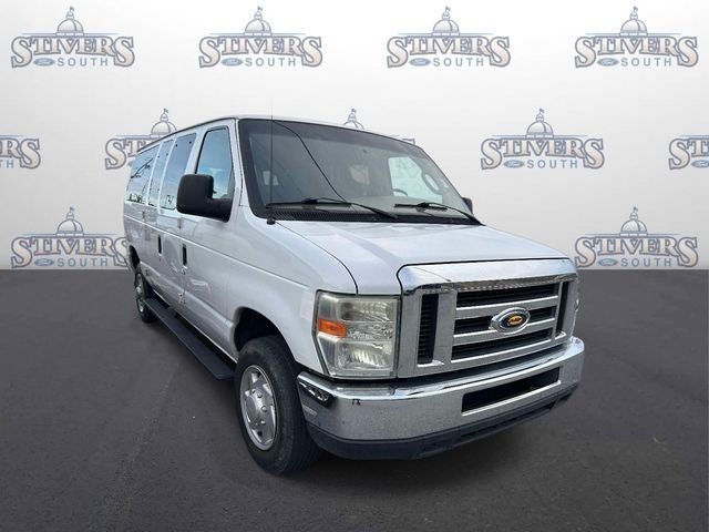 2008 Ford E-350SD XLT