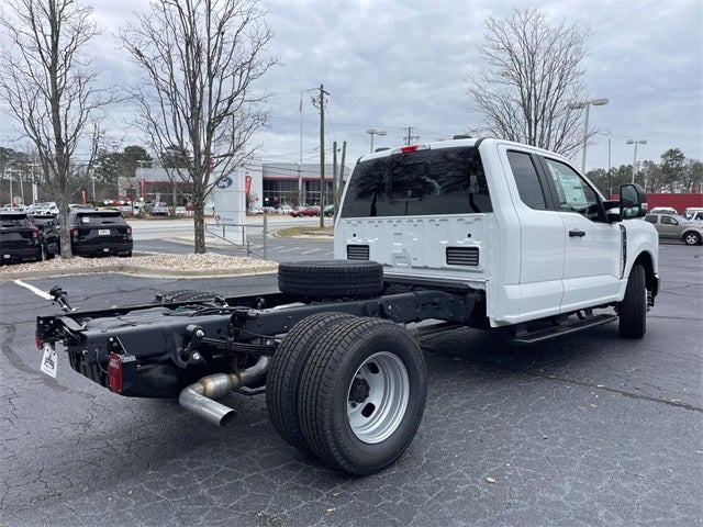 2026 Ford F-350SD XL DRW