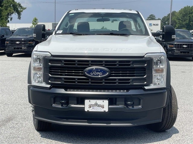 2025 Ford F-600SD XL