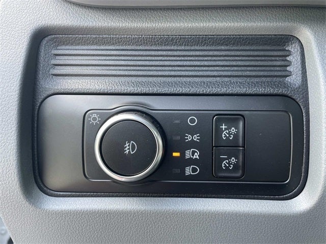 2025 Ford F-600SD XL